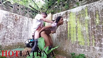 J ai baisé un ami dans une maison abandonnée MEDELLIN COLOMBIA XVIDEOS