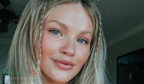 Witney Carson Mcallister Bio Age Wiki Models Biography