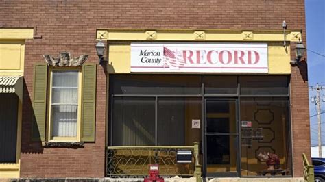 Police Raid Kansas Newspaper Office And Owners Home Seize Records And