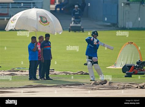 Tamim Iqbal Khan (R) during Bangladesh Test Cricket Team attends ...