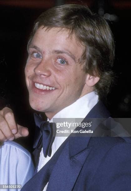 Mark Hamill 1977 Photos and Premium High Res Pictures - Getty Images