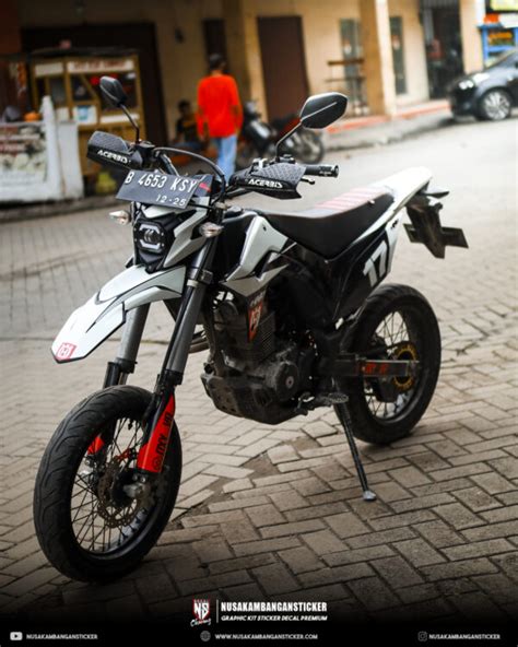 Decal Kit CRF 150 L Hitam Putih Supermoto Nusakambangan Sticker