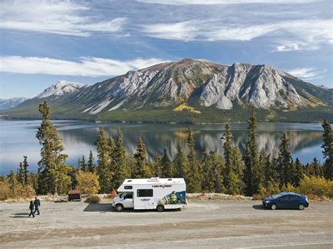 The Best Road Trips in Canada | Reader's Digest Canada