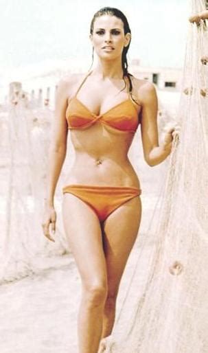 Hot Female Celebrities Sexy Female Celebrities Hot Famous Women American Famous Sex Symbol