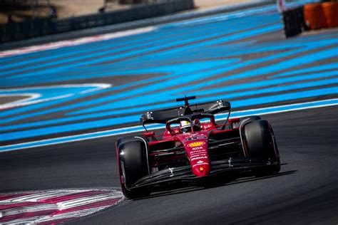 ajuda de Sainz Leclerc conquista a pole para o GP da França e