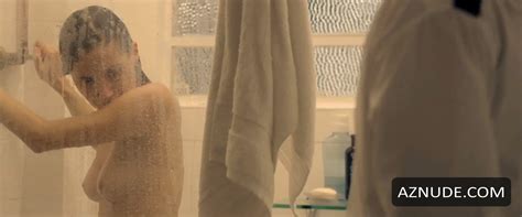 CAMA MESA BANHO NUDE SCENES AZNude