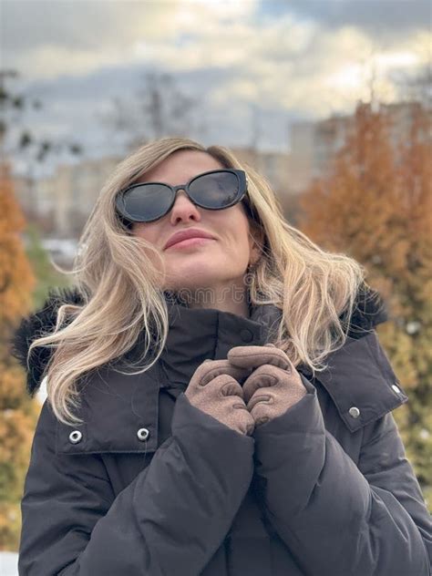 Outdoors Lifestyle Fashion Portrait Of Stunning Blonde Girl Stock Image Image Of Overweight