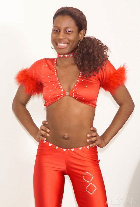 Black Shaved Pussy Pics With Hot Black Women