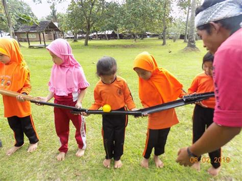 5 Games Untuk Melatih Kerjasama Anak