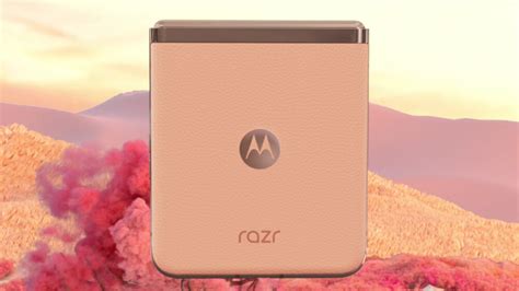 The Motorola Razr Plus Is Now Available In A Vibrant Peach Fuzz Option