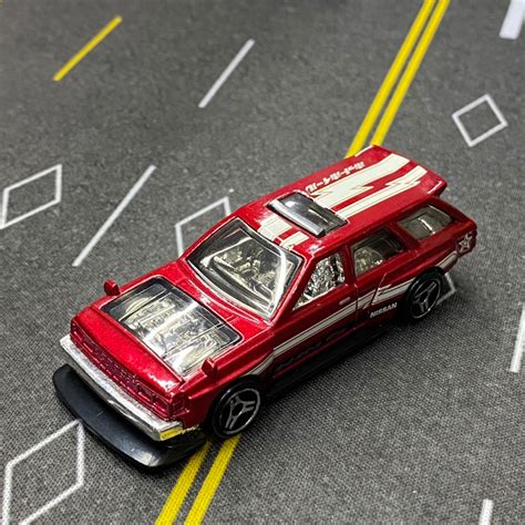 Xe mô hình Hot Wheels NISSAN MAXIMA DRIFT CAR Đỏ tỉ lệ 1 64 Shopee Việt Nam