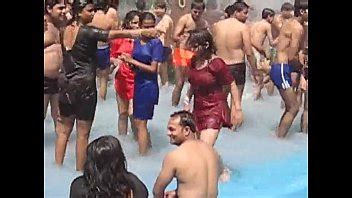 Pool Party XVIDEOS