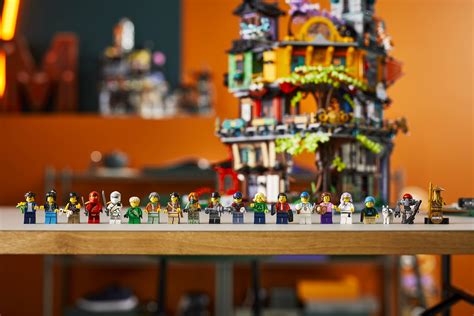 LEGO NINJAGO отмечает 10 лет | GeekCity