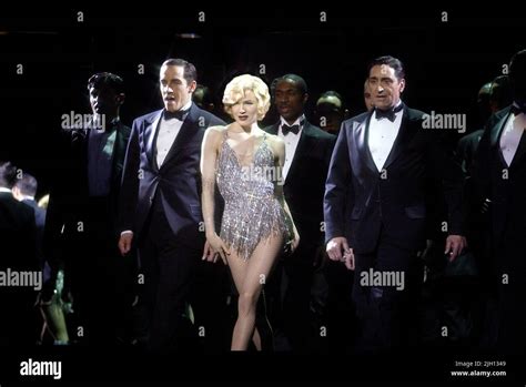 RENEE ZELLWEGER, CHICAGO, 2002 Stock Photo - Alamy