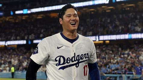 Shohei Ohtani Gana La Primera Serie De Playoffs De La MLB Cuando Los