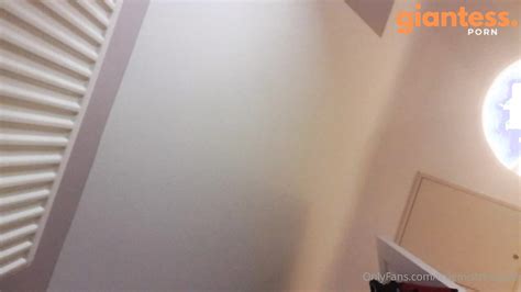 Mistress Jade A Giantess Tease Giantess Porn