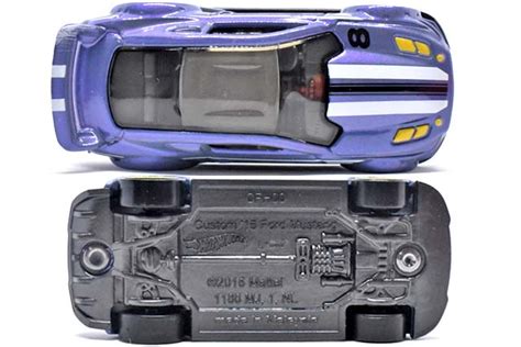 CUSTOM 15 FORD MUSTANGのレビューボンネットがリーモコちゃんのレーシングマスタング FJY69 Hot Wheels 情報まとめ ホットウィール にわかマニア