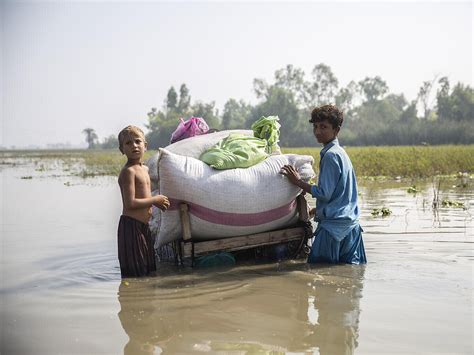 Berschwemmungen Weltweit Gef Hrden Millionen Kinder Unicef Sterreich