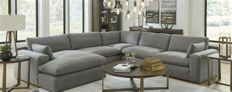 Ashley Мебель HomeStore Russia | Легендарный мебельный гигант ...
