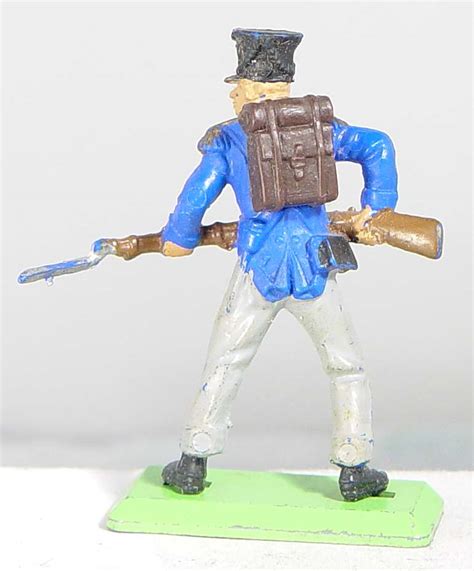 Britains Waterloo Soldat Germantoys De