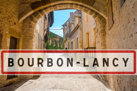 Bourbon Lancy l annexe de l hôtel des Thermes convertie en meublés