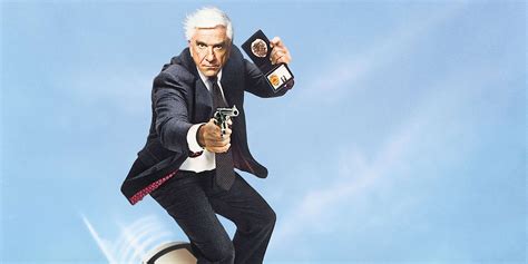 Seth Macfarlane Nova Vers O De The Naked Gun Ainda Est Muito Viva