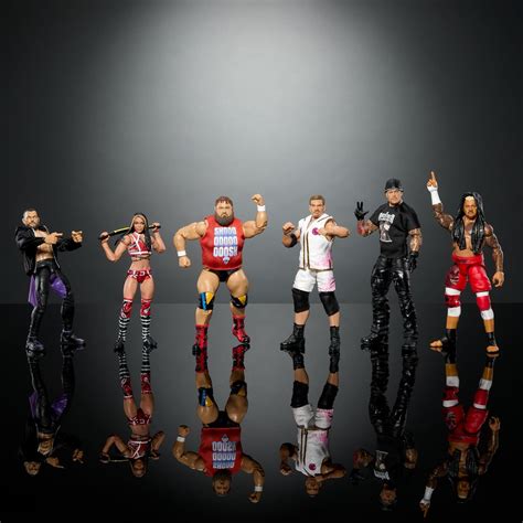 Mattel WWE Elite Figura de acción y accesorios 6 pulgadas de Finn