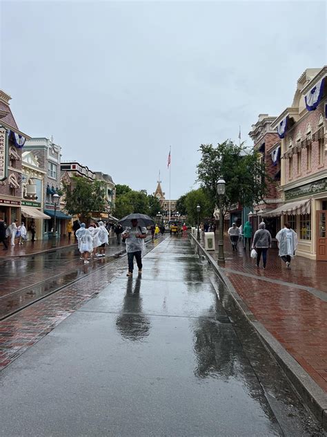 Disneyland closes as Hurricane Hilary makes landfall