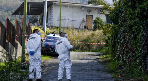 Ercolano Due Ragazzi Di E Anni Uccisi A Colpi Di Pistola