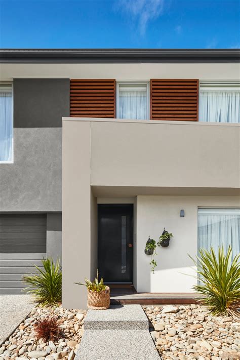 how to paint the outside of a house 8