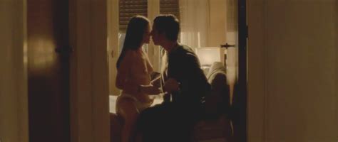 Naked María Eugenia Suárez in Abzurdah