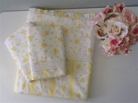 Lovely Vintage Yellow Floral Stripe Double Full Flat Sheet Etsy