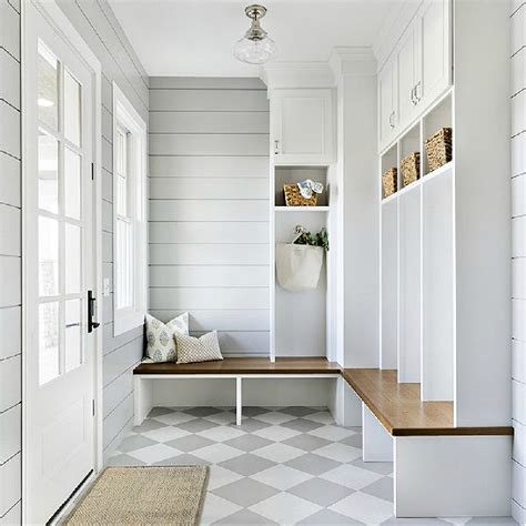 Mudroom Tile Floor Ideas | Floor Roma