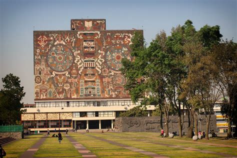 Facade of the National Autonomous University of Mexico · Free Stock Photo