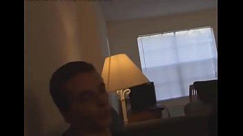 Ángel desnudo chupa la polla en modos pesados antes de tragar XVIDEOS
