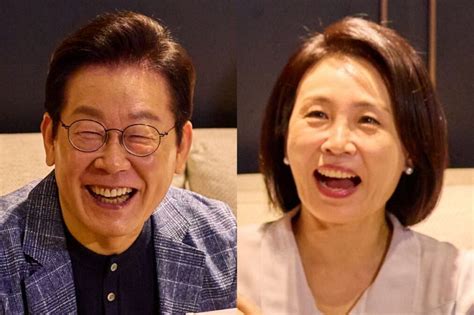 I thought I wasn t wearing anything Rosé wearing a daring nude tone lingerie look