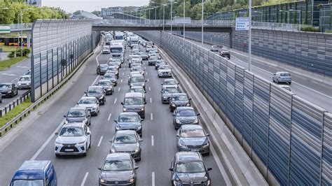 Nawet 10 tys zł więcej za nowe auto Nowa norma wywinduje ceny