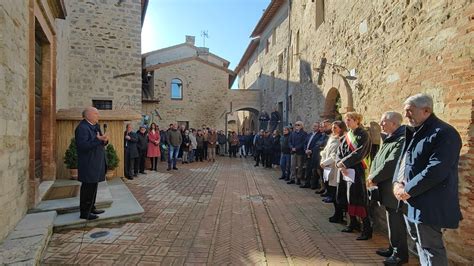 Sisma Inaugurati I Lavori Di Ricostruzione Del Castello Di Spina