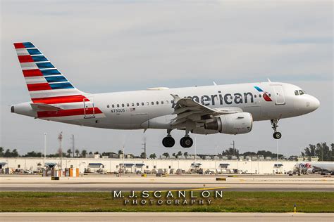 N730US American Airlines Airbus A319 112 Miami Interna Flickr