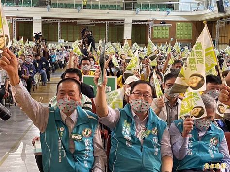 拚出勝利！黃秀芳百工百業後援會成立 黃偉哲送上神秘之禮 彰化縣 自由時報電子報