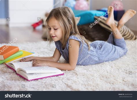 17,717 Child reading bedroom Images, Stock Photos & Vectors | Shutterstock