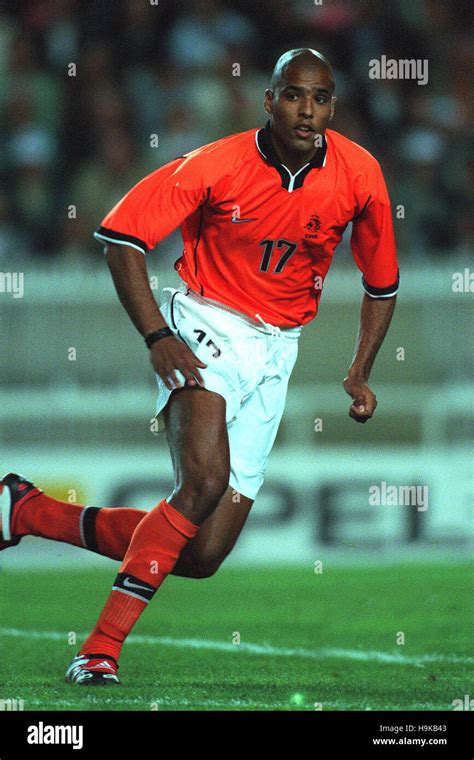 PIERRE VAN HOOIJDONK HOLLAND & NOTTINGHAM FOREST FC 11 July 1998 Stock ...