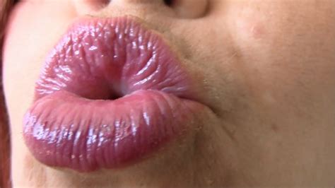 Hot Lipstick Kisses HD 1080P Brunette Fetish And Fantasy Clips4sale