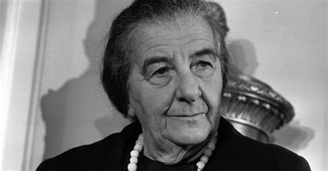 Synopsis B Rn Udnyttes Til Krig Og Sex Elsker Man S B Rn