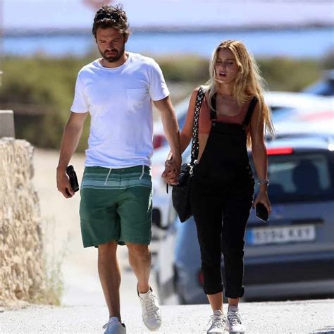 Sebastian Stan Wife: Is He Married To His Girlfriend Alejand