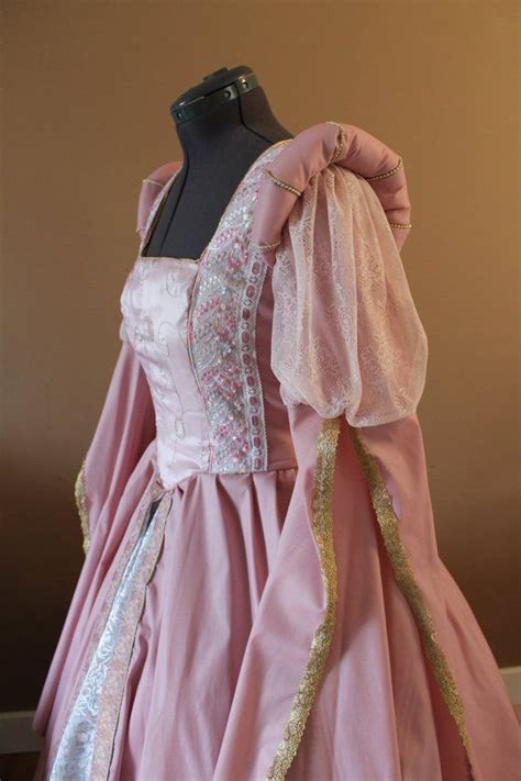 Bust 38 Pink Princess Tudor Anne Boleyn Dress Renaissance Game Of Thrones Gown Medieval