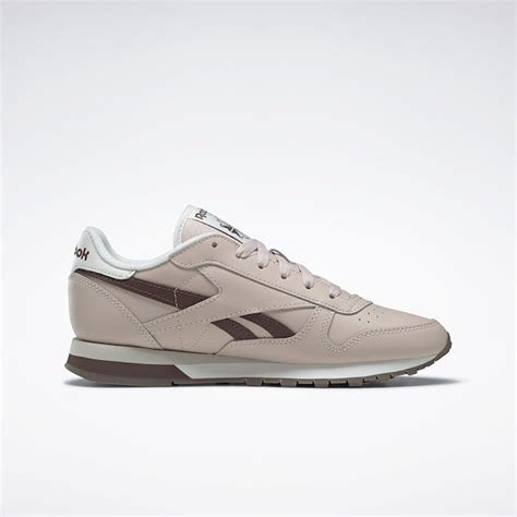 Classic Leather Shoes in Soft Ecru / Brush Brown / Chalk | Reebok ...