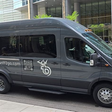 Private Shuttle Service Between Calgary, Banff and Lake Louise