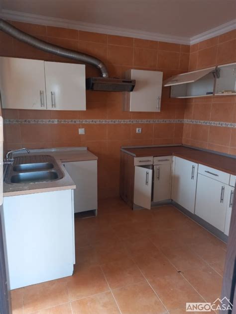 Apartamento T3 em Urbanização Nova Vida Angocasa