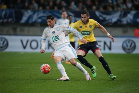 Ancien Joueur De L Om Form Au Psg Abdelaziz Barrada Est Mort